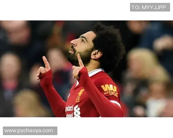 曼联与利物浦在欧联杯的巅峰对决引发球迷热议与期待