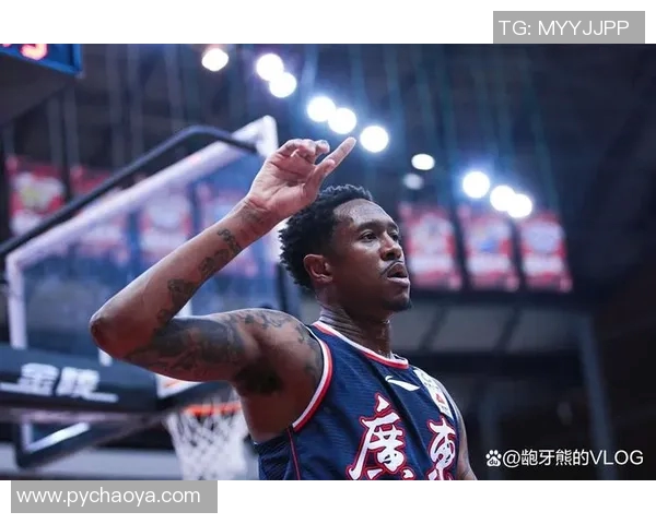 马尚布鲁克斯：从NBA到CBA的传奇旅程与辉煌成就解析